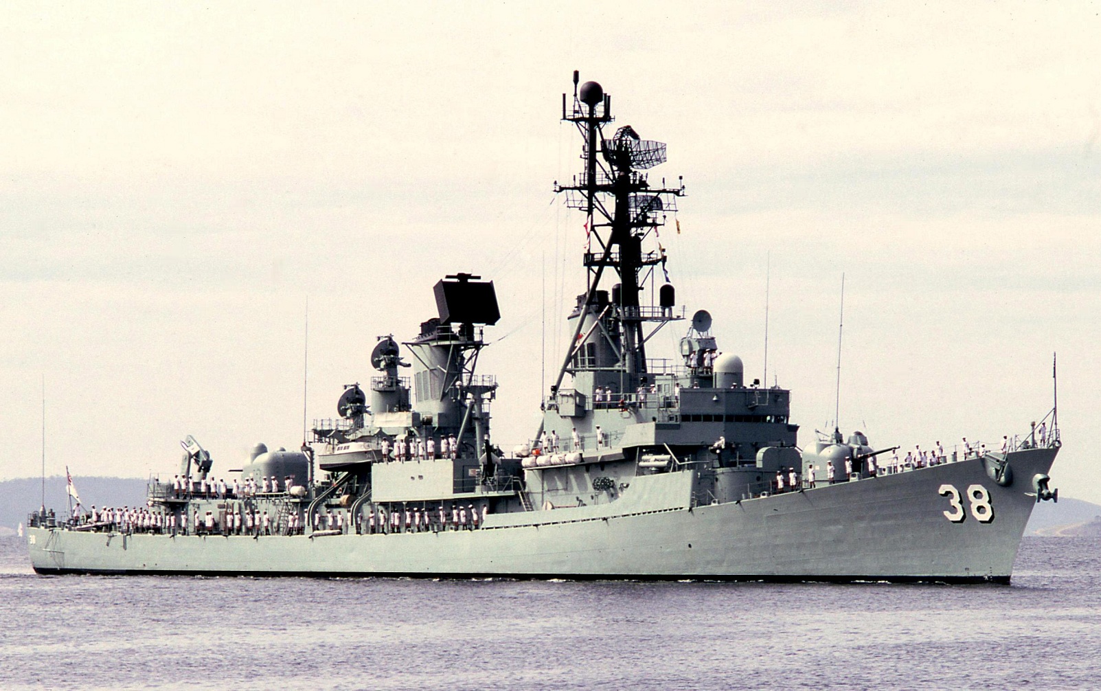 HMAS Perth.jpg
