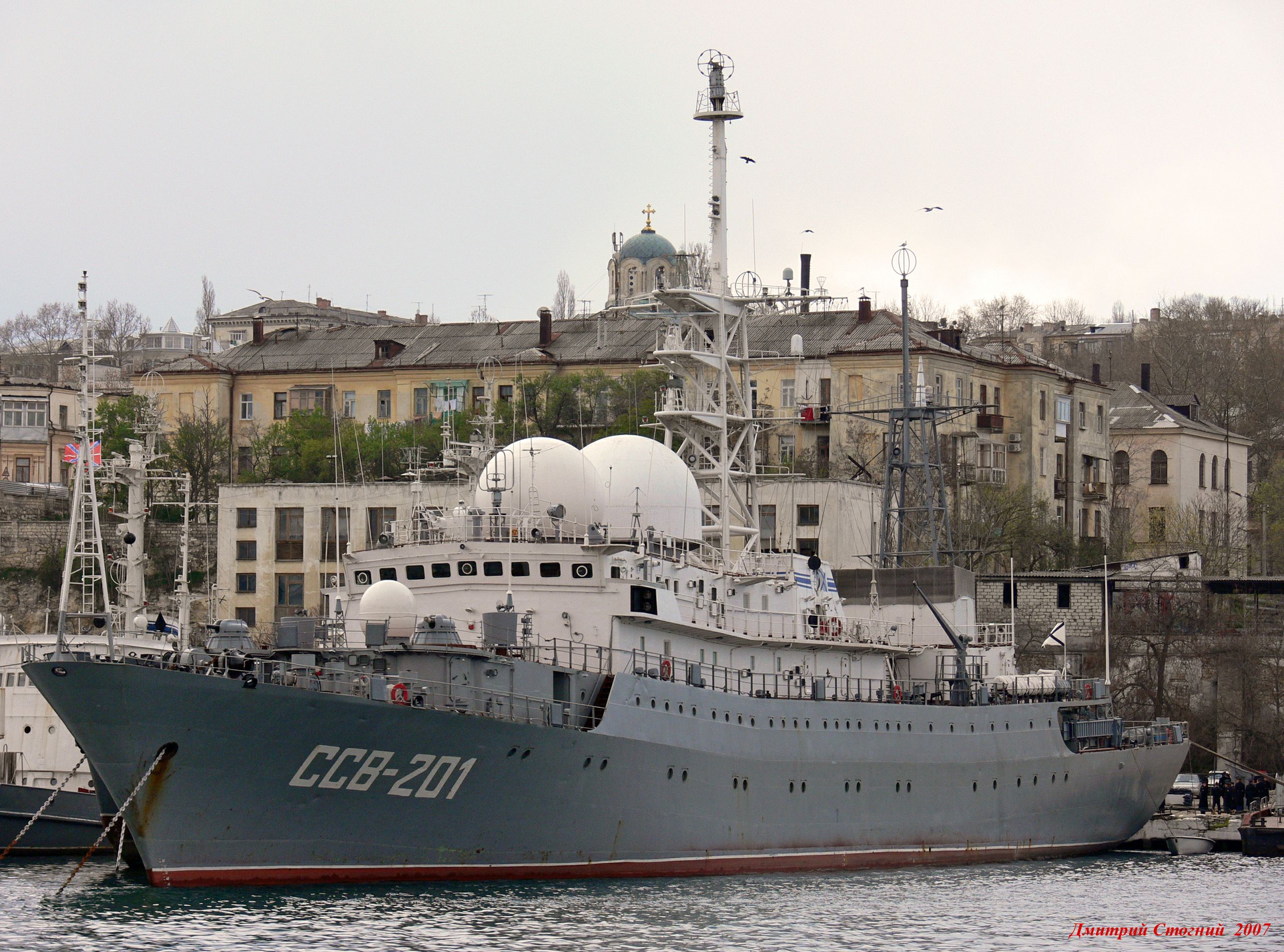 SSV-201 PRIAZOVYE. 2007,04,16. Sevastopol.JPG