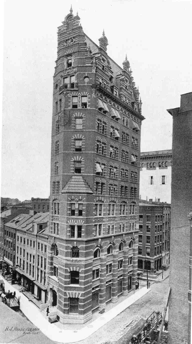 The 13-story John Wolfe Building, built in 1895 on the east side of William Street from Maiden Lane to Liberty Street.jpg