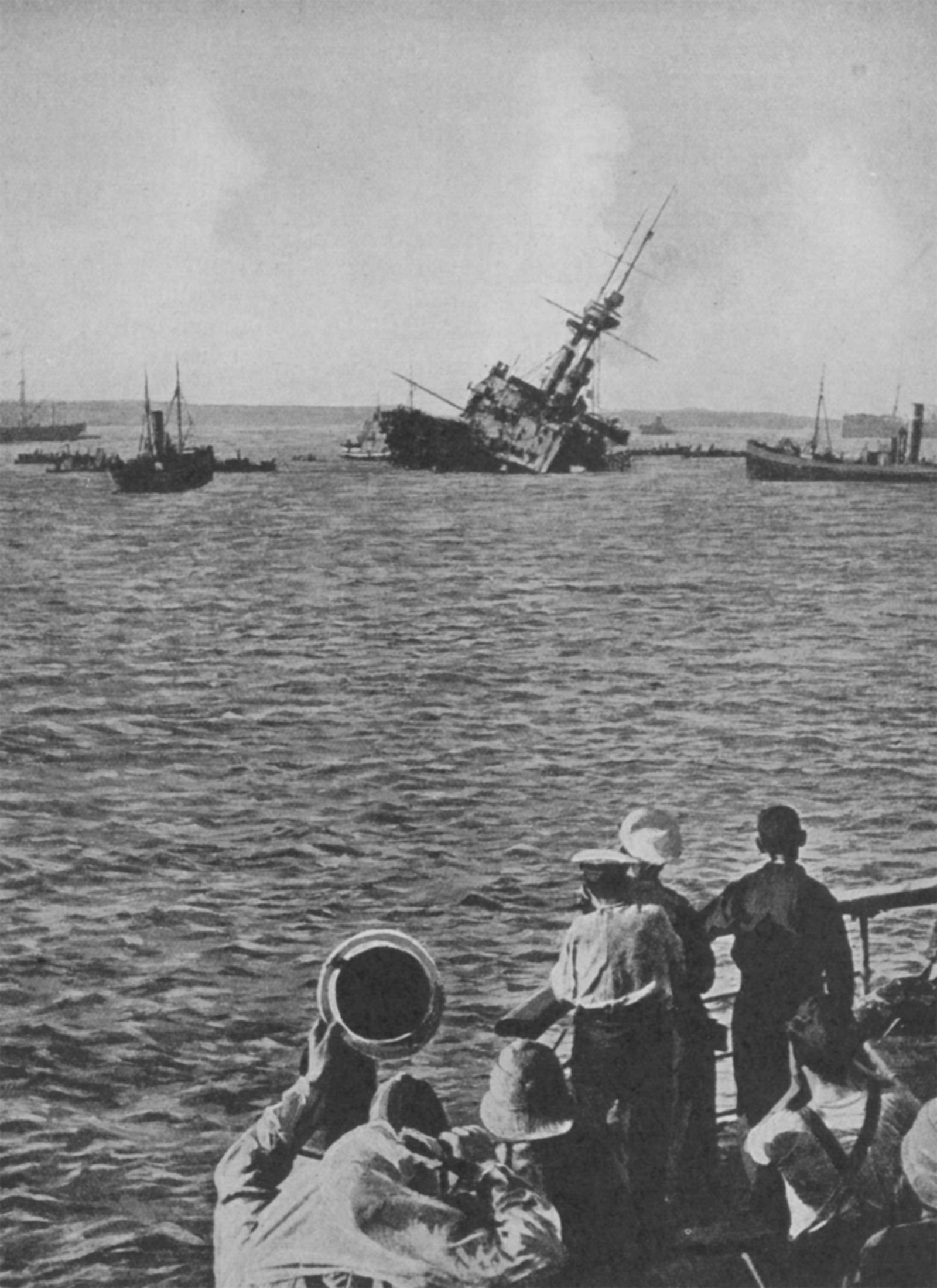 Majestic sunk by U-21 at Dardanelles 27.5.15 .jpg
