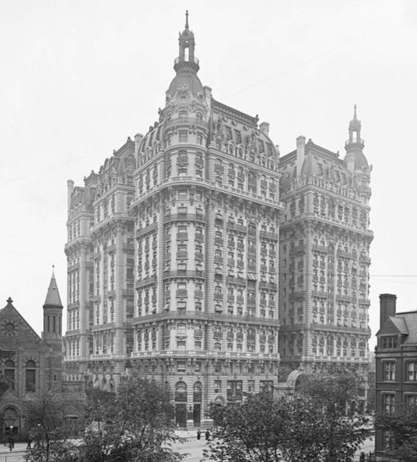 The Ansonia Hotel - 1905 год.jpg
