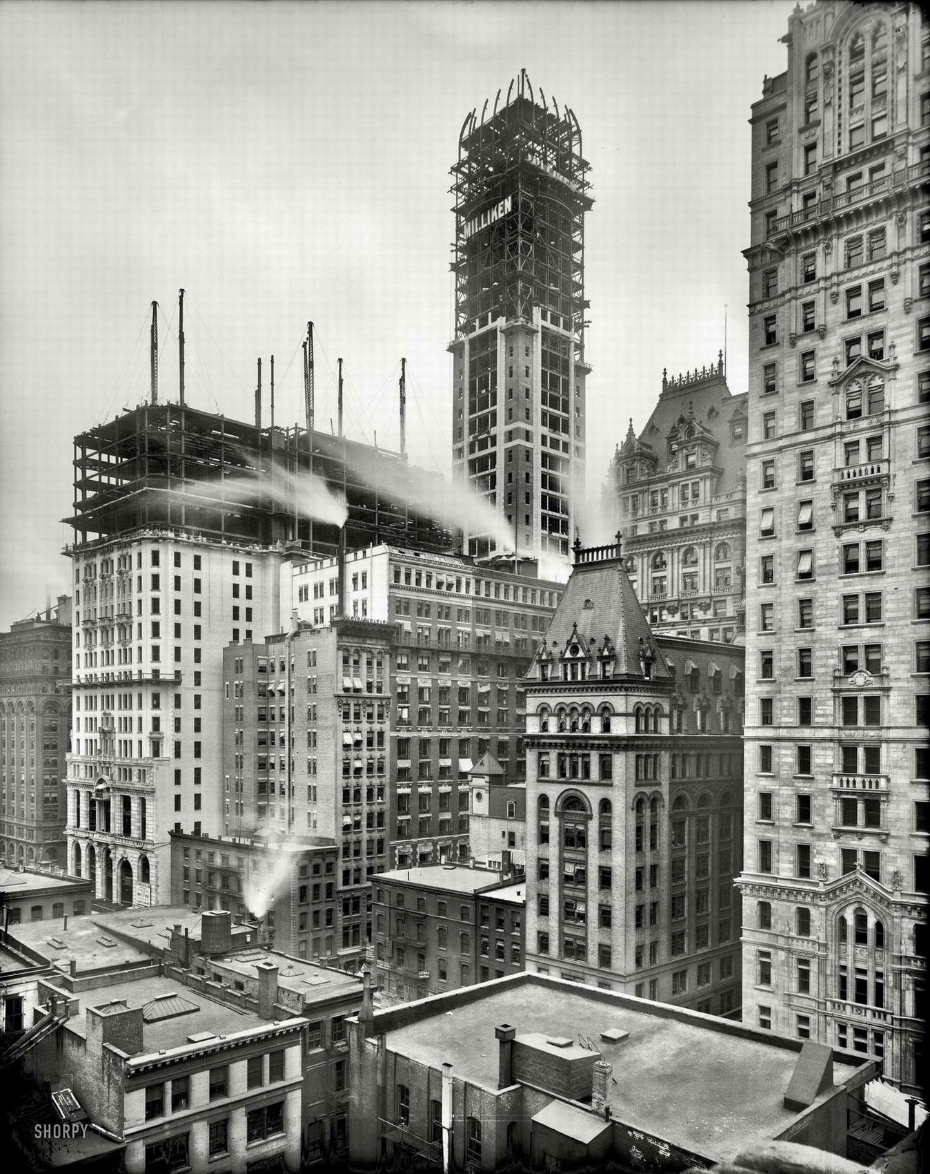 1907 год. Идет строительство Singer Building.jpg