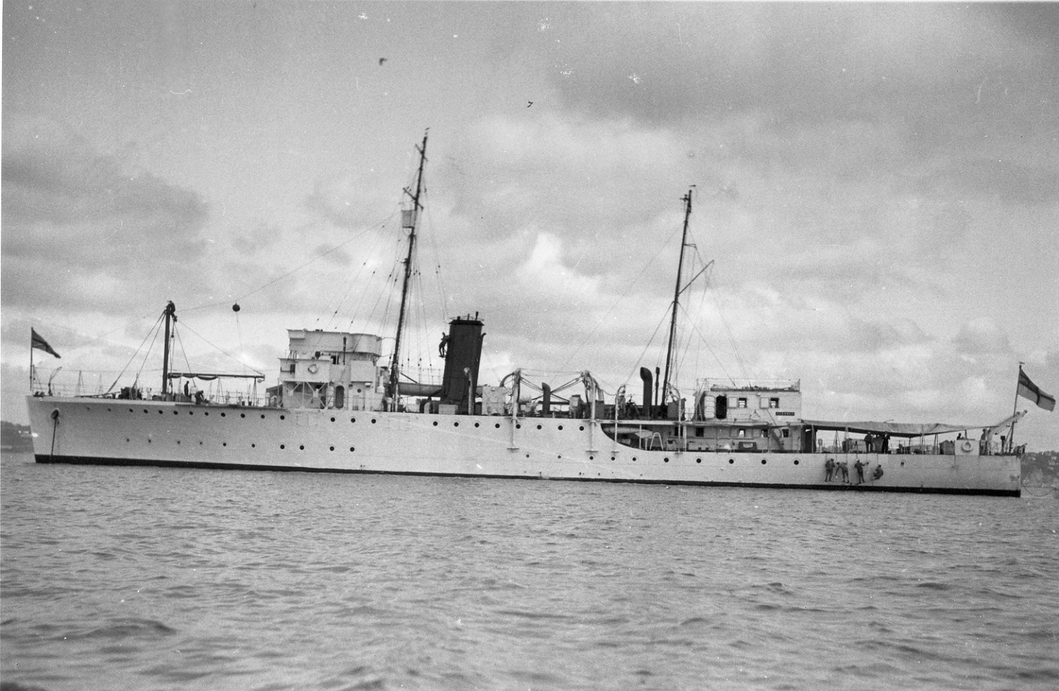 HMS Gleaner.jpg