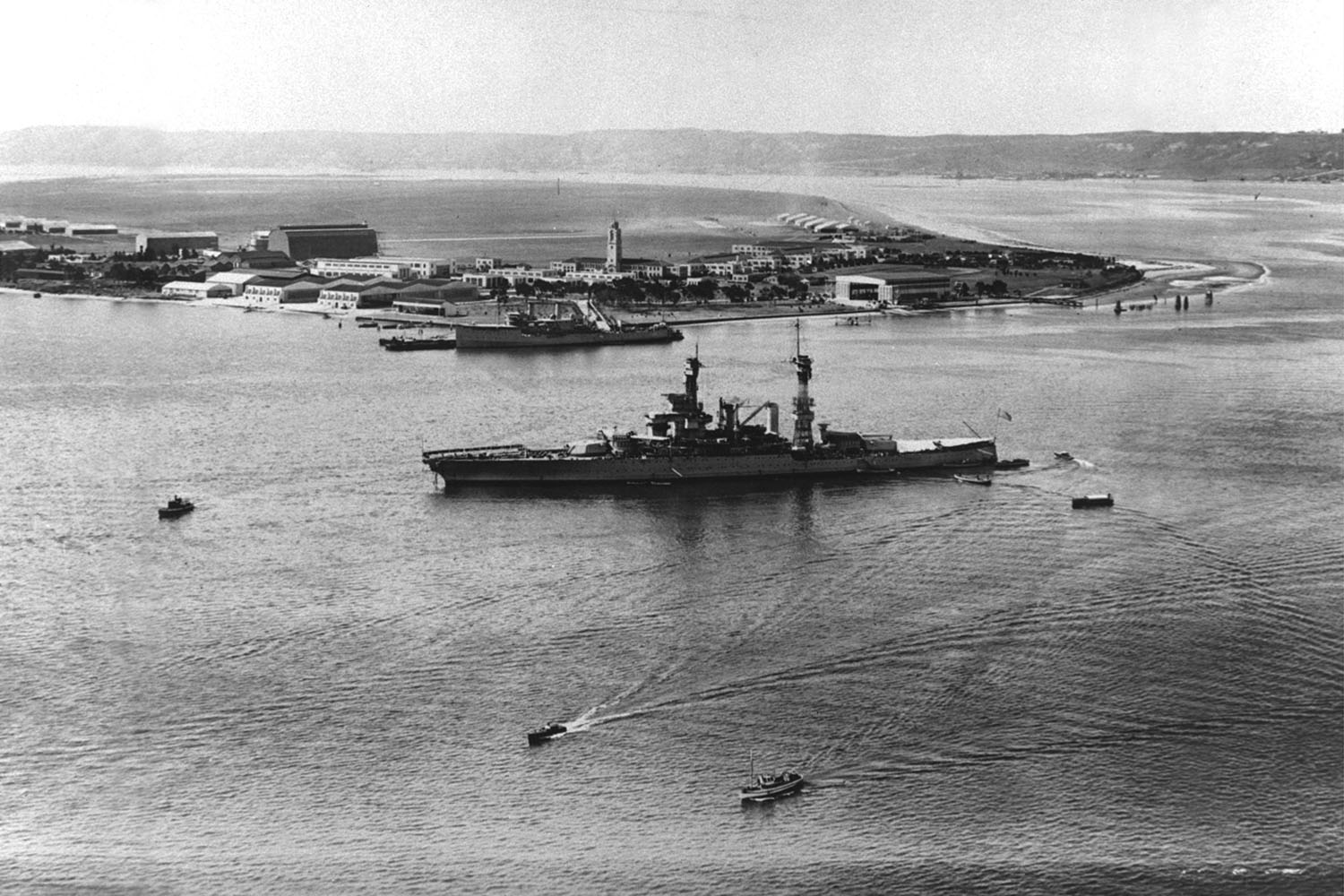 USS California (BB-44) anchored near N.A.S. North Island, San Diego, California. USS Aroostook (CM-3) in the background. Early 1920s.jpg