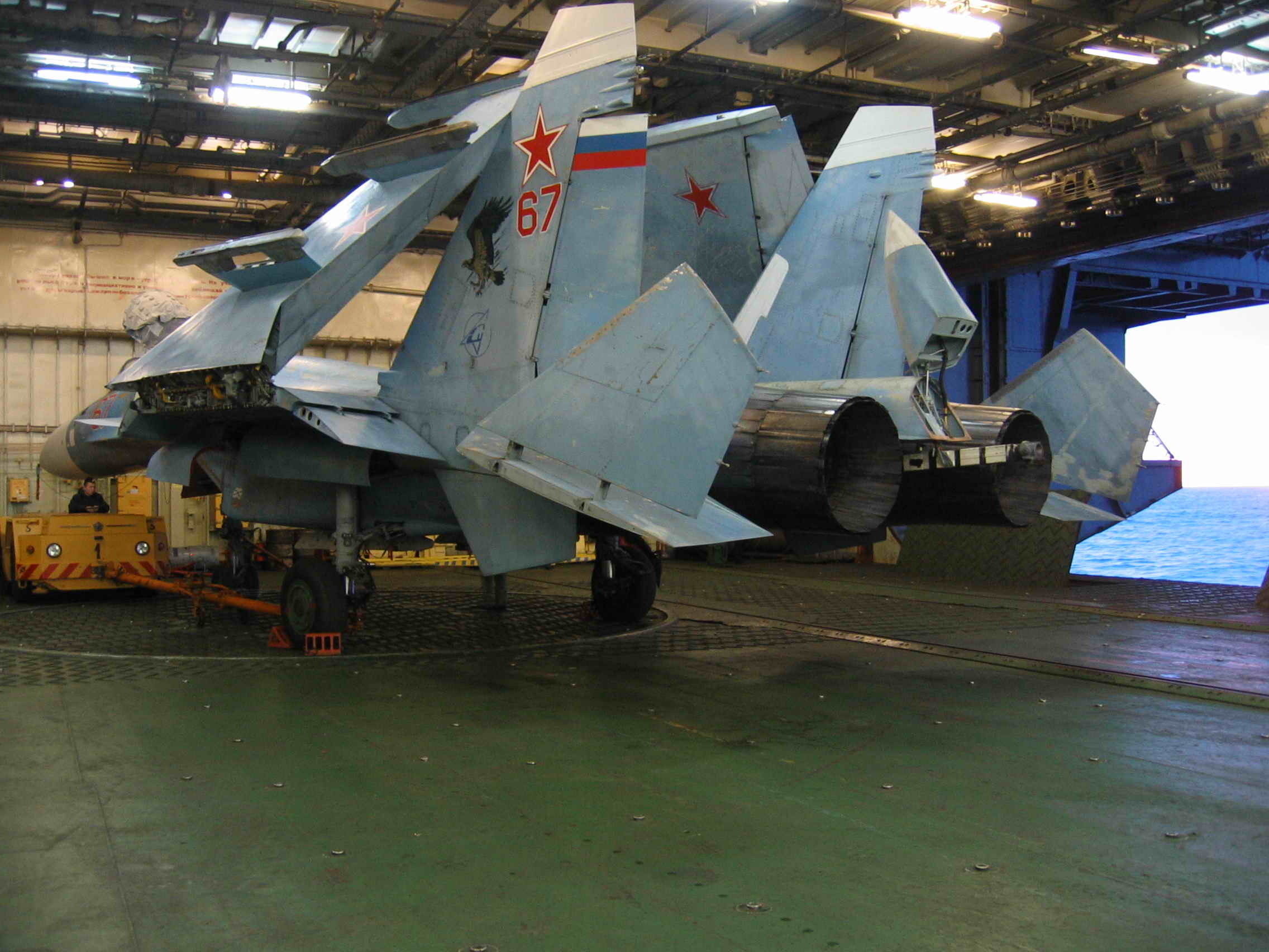 Су-33 БС 371.jpg